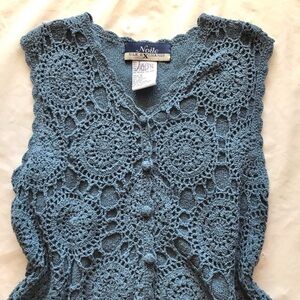 Vintage 90’s Women's Teal Crochet Vest